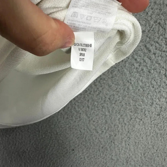 Banana Republic top womens medium ivory ruched drawstring shoulder neutral - Picture 7 of 8